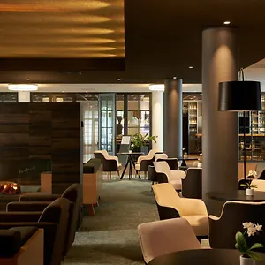 4* Szálloda H4